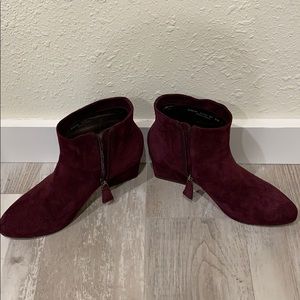 Johnston & Murphy Ankle Boots in Wine Color